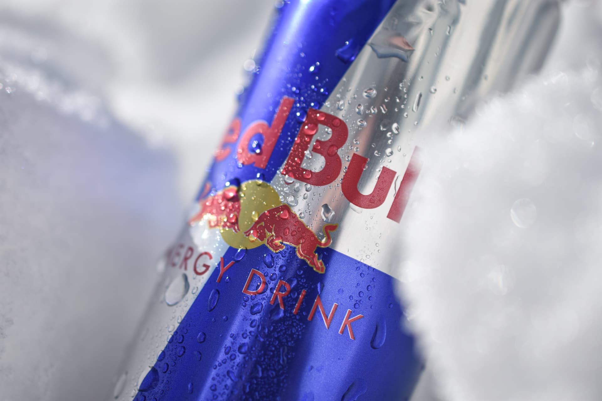 Red Bull international packaging